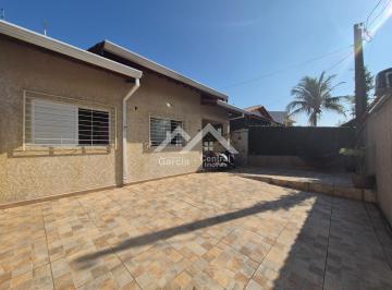 Casa · 180m² · 3 Quartos · 2 Vagas ·
Casa em Peruíbe