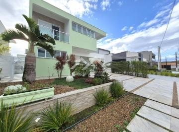 Casa · 312m² · 4 Quartos · 4 Vagas · 
                                Casa em condomínio em Peruíbe
                            
