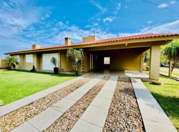 202508291557201808.jpg · Casa para Venda em Tramandaí, Nova Tramandai, 4 dormitórios, 2 banheiros, 2 vagas