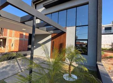 Casa · 140m² · 3 Quartos · 2 Vagas · Condomínio Residencial Jardim