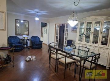 Casa de 5 quartos, São Paulo · Casa em condomínio | 4 vagas | Suíte térrea | Energia solar