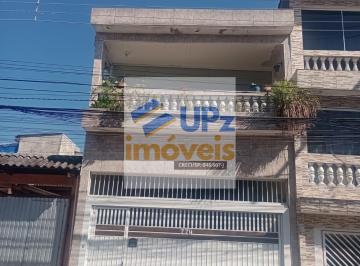 Casa · 125m² · 3 Quartos · 2 Vagas · Casa sobrado no Bairro Jardim Roberto