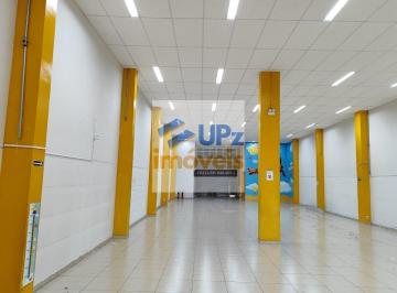 Comercial · 530m² · 22 Vagas · Loja Ponto Comercial para Alugar 740m² com 22 Vagas Cobertas no Centro de Carapicuíba