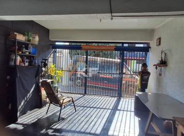 Casa · 242m² · 4 Quartos · 2 Vagas · Sobrado à Venda no Vila Virginia - Ribeirão Preto/SP
