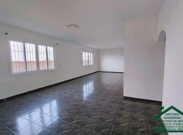 Casa de 4 quartos, Arujá · CASA TÉRREA COM PISCINA–782M²AT 400M²AC–4 DORMS(2 SUÍTES)–CHÁCARA SÃO JOSÉ–ARUJÁ