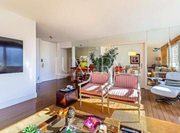 1 · Apartamento com 196 m², 4 quartos sendo 3 suítes à venda no bairro Itaim Bibi.