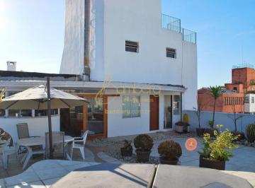 Apartamento · 420m² · 5 Quartos · 4 Vagas · Real Parque Cobertura Duplex Moderna com 4 Suítes, 4 Vagas e Localização Privilegiada!