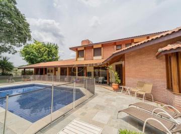 Casa · 598m² · 4 Quartos · 6 Vagas · CASA REFORMADA- 4 DORM - PISCINA- CHURRASQUEIRA E JARDIM