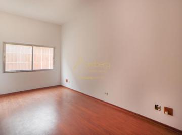 Apartamento · 53m² · 2 Quartos · Apartamento reformado em excelente localização