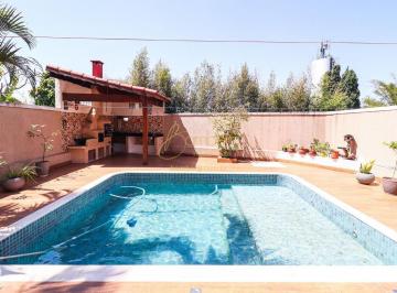Casa · 271m² · 3 Quartos · 3 Vagas · Sofisticação, conforto e vista incrível no melhor do Jd Leonor! 3 suítes - 3 vagas - lazer completo!