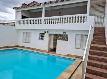 Casa · 333m² · 5 Quartos · 5 Vagas · Charmosa casa no Brooklin, 5 quartos/3 suítes, 5 vagas