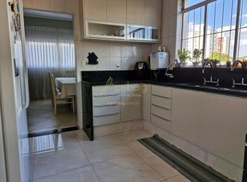 Casa · 330m² · 3 Quartos · 3 Vagas · CASA CHARMOSA UNINDO O RÚSTICO E O NOVO - 3 dormitórios , 1 suíte.