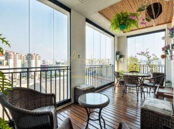 Apartamento · 242m² · 4 Quartos · 4 Vagas · Cobertura Com 4 Dormitórios Na Pompéia. More Com Requinte E Elegância No Ponto Alto Do Bairro.