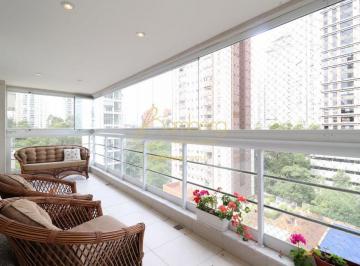 Apartamento · 201m² · 4 Quartos · 3 Vagas · Apartamento no Panamby. Encantador, espaçoso e com lazer completo.