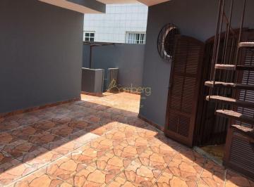 Casa · 289m² · 3 Quartos · 2 Vagas · Excelente opção, sobrado no Alto da Boa Vista.