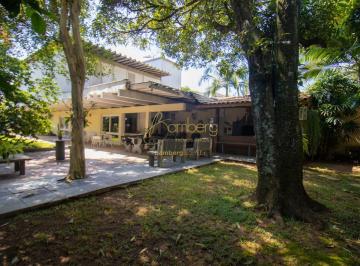 Casa · 600m² · 4 Quartos · 6 Vagas · Casa com 4 Dormitórios, Churrasqueira e Jardim no Jardim Guedala Ampla casa à venda no Jardim Guedal