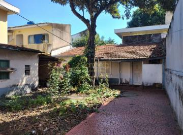 Casa · 80m² · 2 Quartos · 3 Vagas · Terreno na rua Texas