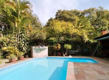 Casa · 600m² · 5 Quartos · 4 Vagas · Casa no Jardim Leonor com 4 suítes e 4 vagas