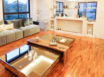Apartamento · 370m² · 4 Quartos · 5 Vagas · Apartamento totalmente modernizado