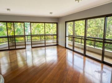 Apartamento · 368m² · 4 Quartos · 4 Vagas · Amplo apto na região do Portal do Morumbi