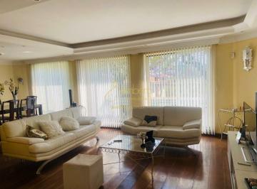 Casa · 275m² · 3 Quartos · 4 Vagas · Jardim Prudência/Jardim Umuarama 275 m2 área construída e 387 m2 área total 3 suítes 4 vagas