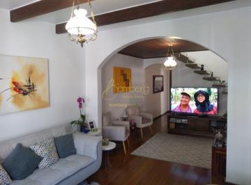 Casa · 225m² · 4 Quartos · 2 Vagas · Imóvel com 225m²de terreno (Serve para Prédios) 4 dorms, 2 suítes, 3 salas, 2 vagas .