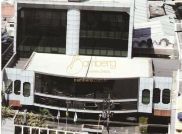 Comercial · 4504m² · 70 Vagas · Prédio Comercial para Locação na região  Central da Cidade