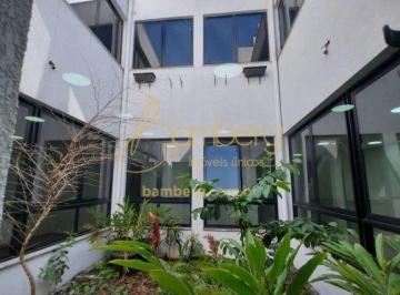 Comercial · 380m² · 4 Vagas · Prédio  multifuncional em Pinheiros.
