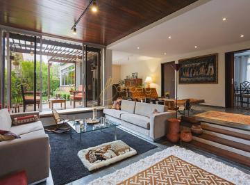 Casa · 346m² · 4 Quartos · 2 Vagas · Excelente sobrado na Granja Julieta - 4 dormitórios( 3 suítes) - vende junto terreno anexo de 410m²
