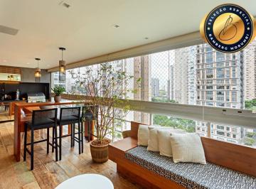 Apartamento · 201m² · 3 Quartos · 3 Vagas · Apartamento à venda reformado no Panamby!! Ao lado do Parque Burle Marx!! 3 vagas!!