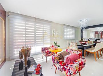 Casa · 508m² · 4 Quartos · 3 Vagas · Casa de condomínio diferenciada.