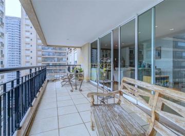 Apartamento · 218m² · 4 Quartos · 4 Vagas · Apartamento com 218 m² e varanda gourmet no melhor do Brooklin