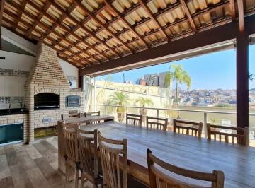 Casa · 292m² · 4 Quartos · 3 Vagas · Casa Aconchegante no Jardim Leonor - 4 Dormitórios, Área Gourmet e Piscina