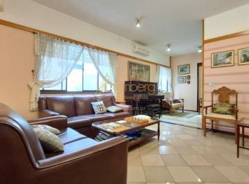 Casa · 320m² · 4 Quartos · Oportunidade imperdível na Vila Inah - Conforto, espaço e em um só lugar!