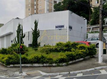 Comercial · 334m² · 11 Vagas · Imóvel Comercial com renda em esquina localizado no Jardim Marajoara