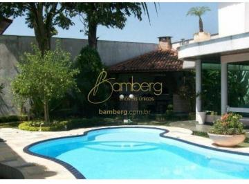 Casa · 400m² · 3 Quartos · 4 Vagas · Bom imóvel no bolsão de Interlagos