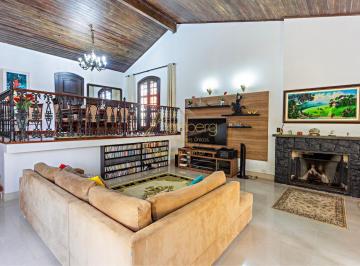 Casa · 571m² · 5 Quartos · 6 Vagas · Linda Casa Térrea Com 5 quartos No Brooklin Velho. Um achado!