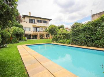 Casa · 426m² · 4 Quartos · 4 Vagas · Casa no Morumbi com 4 dormitórios, 2 suítes, piscina e churrasqueira