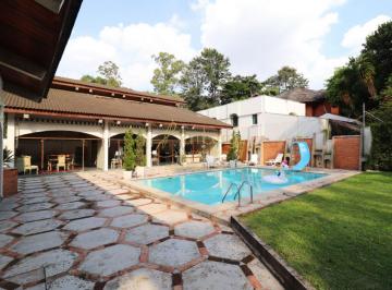 Casa · 650m² · 5 Quartos · 8 Vagas · Belissima casa em rua fechada, no Jardim dos Estados