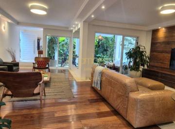 Casa · 313m² · 3 Quartos · 3 Vagas · Belissima Casa Com 3 Dormitórios No Morumbi. Totalmente Reformada E Com Localização Ímpar Na Região.