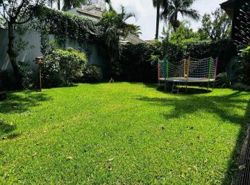 Casa · 550m² · 5 Quartos · 5 Vagas · Excelente oportunidade! Casa a venda na parte mais nobre do Alto da Boa Vista!