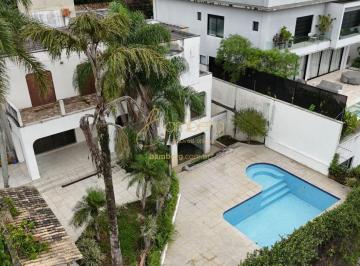 Casa · 657m² · 3 Quartos · 6 Vagas · Casa na Cidade Jardim com Potencial para Reforma