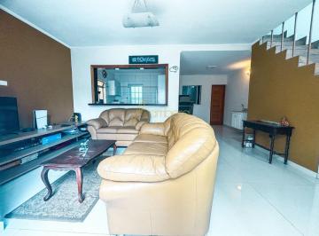 Casa · 98m² · 2 Quartos · 1 Vaga · Reformado - 2 quartos - escritório - 9 m frente - Vila Cruzeiro