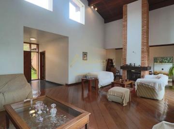 Casa · 480m² · 4 Quartos · 4 Vagas · Real Parque  Ampla casa térrea com jardim, 4 dormitórios e 4 vagas!