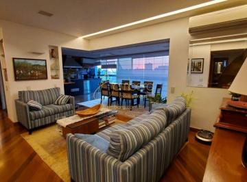 Apartamento · 209m² · 2 Quartos · Apartamento de 209m² com 2 quartos/suítes e 4 vagas de garagem