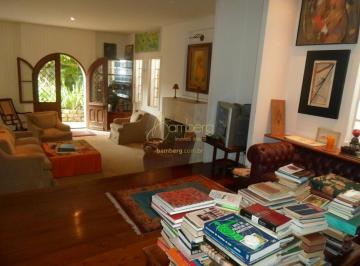 Casa · 250m² · 2 Quartos · 2 Vagas · Bela casa no Alto da boa Vista