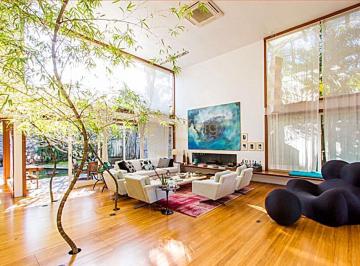 Casa · 750m² · 3 Quartos · 6 Vagas · Chacara Monte Alegre: Casa diferenciada pelo seu conceito arquitetonic Loft, 3 suites, amplo living
