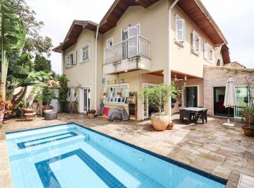 Casa · 346m² · 4 Quartos · 6 Vagas · Casa de condomínio com piscina no Alto da Boa Vista perto do metrô