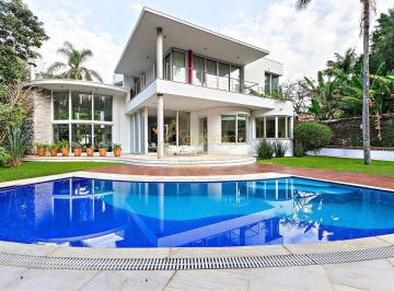 Casa · 904m² · 5 Quartos · 6 Vagas · Casa no Jardim dos Estados, requinte, bom gosto em ambiente sofisticado e muito acolhedor