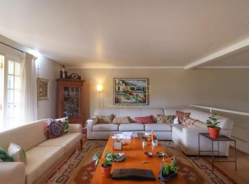 Casa · 450m² · 4 Quartos · 3 Vagas · Casa com 4 Suítes, Piscina e Espaço Gourmet no Jardim Leonor